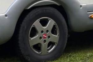 Cerchi in lega piu pneumatici