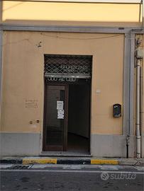 quartu locale commerciale centro