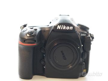 NIKON D 850