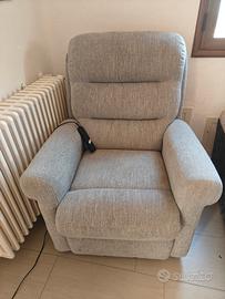 Poltrona elettrica reclinabile allattamento
