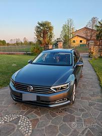 Vw Passat 1.6 del 2015 cambio automatico 