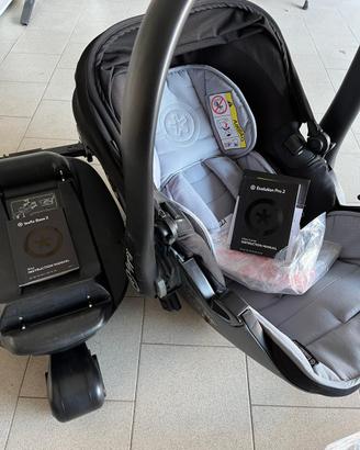Ovetto Auto e base Isofix