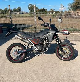 Husqvarna SM610ie 2007