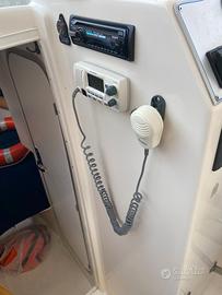 Barca Saver 22 cabin fish