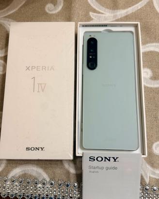 Sony Xperia 1IV pari al niovo