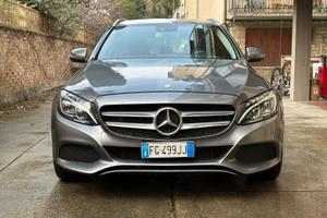 auto premium mercedes c200