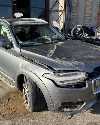 Ricambi Volvo XC90 D5 2.0 diesel 235cv del 2019