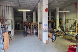 Deposito Jesi zona via Roma centrale