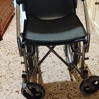 carrozzina per disabili nuovissima 