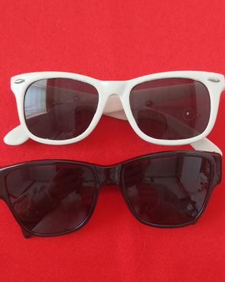 Lotto 2 Paia Occhiali Sole Stile Wayfarer