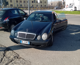 Clk 208