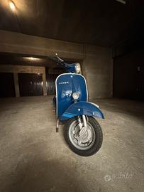 Vespa 125 primavera et3