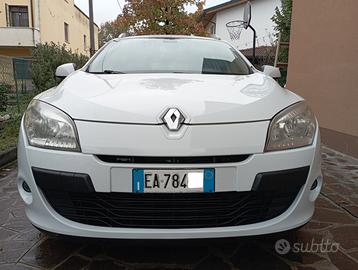 RENAULT Mégane 3ª serie - 2010