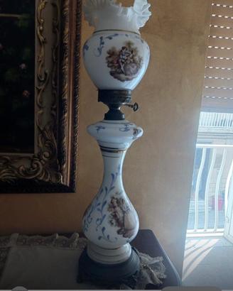 lampade vintage in porcellana