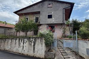 VILLA SINGOLA A ROIATE