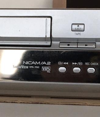 Panasonic nv-vhd1