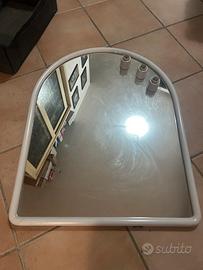 specchio da bagno con tre punti luce