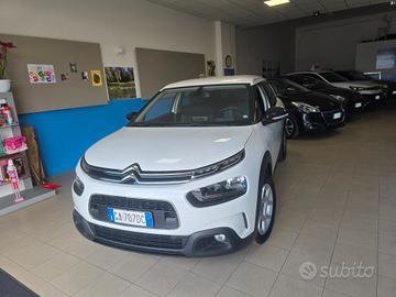 Citroen C4 Cactus BlueHDi 100 S&S Shine Pack