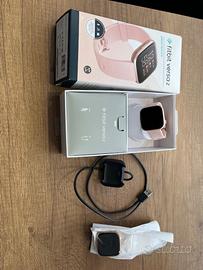 Lotto 2 Fitbit Versa 2per ricambi(NON funzionanti)