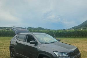 Jeep compass Night Eagle 2.0 4×4