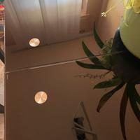 tavolo in cristallo nero allungabile e 6 sedie