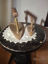 Ferri da stiro in ottone
