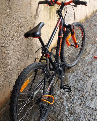 Bicicletta Rockrider 500