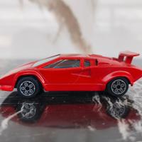 Bburago Lamborghini Countach - Rossa