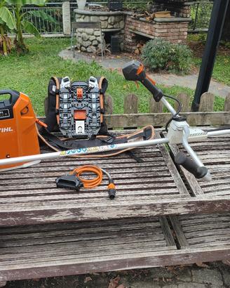 STIHL fsa 130 + batteria ar 3000 zaino e cavo
