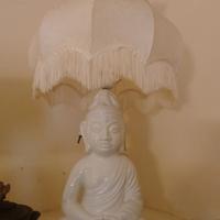 Lampada da tavolo in ceramica con budda