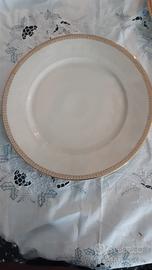 Piatto gr singolo decorato c/bordino filo oro zecc