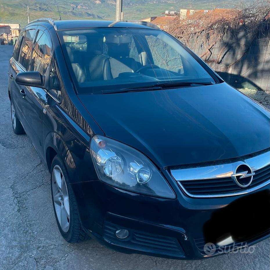 Opel Zafira 2ª serie