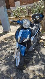 Piaggio Beverly 300 ie ( Dicembre 2012)
