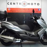 Kawasaki J300 - 2016