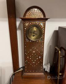 Orologio da tavolo mogano e madreperla