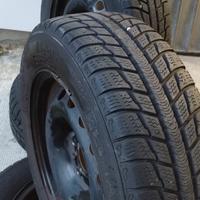 cerchioni auto con gomme da neve