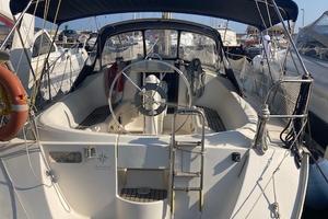 Imbarcazione a vela di 10 mt sun odyssey 34.2