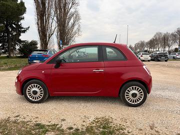 Auto Fiat 500 