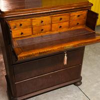 Mobili ‘800 e anni ‘50