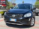 volvo-xc60-d4-awd-momentum-tetto-apribile