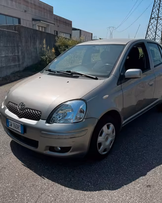 Toyota Yaris 1.0 16V 5p Sol - 130.000 km - Taglian