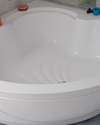vasca da bagno ad angolo