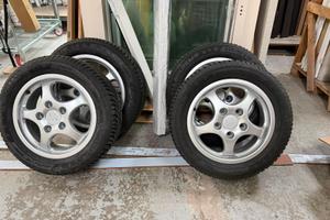 Cerchi Porsche 16 Cup 911 964 con gomme invernali