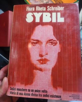 Flora Rheta Schreiber Mondadori 1974