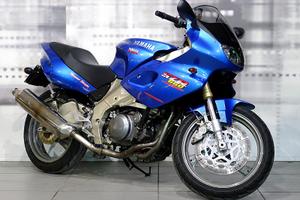 Yamaha SZR 660
