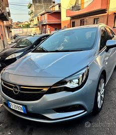 Opel Astra 1.6 Sport Tourer 110Cv