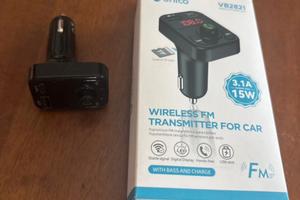 Trasmettotore wireless fm per auto