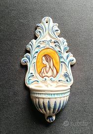 Decorazione da parete , acquasantiera in ceramica
