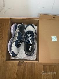 Asics taglia 39