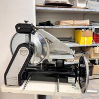 Affettatrice a volano professionale Sirman